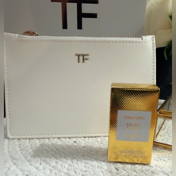 Tom Ford Accessories - Tom Ford Beauty Faux Leather Pouch Ivory, NIB + Soleil Blanc EDP 7.5ml dapper